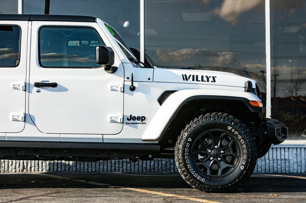used 2022 Jeep Gladiator car, priced at $32,500