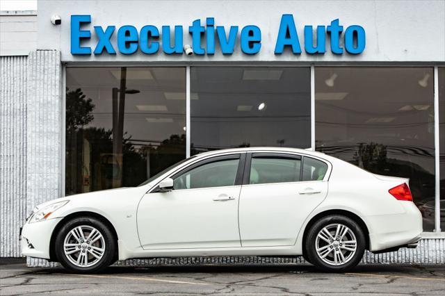 used 2015 INFINITI Q40 car, priced at $10,500