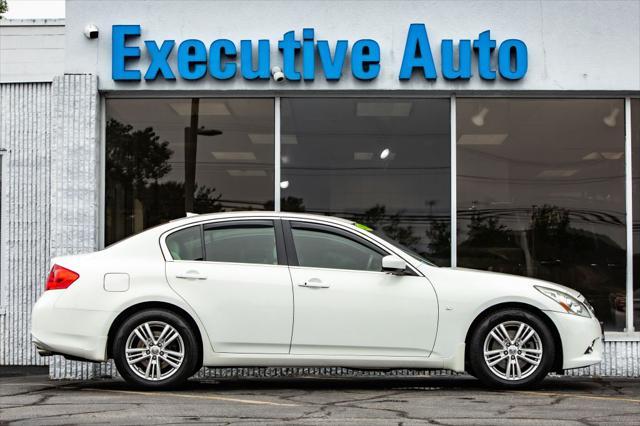 used 2015 INFINITI Q40 car, priced at $10,500