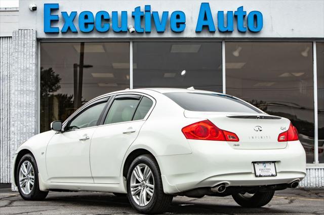 used 2015 INFINITI Q40 car, priced at $10,500