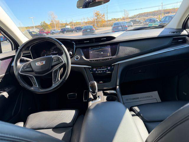 used 2017 Cadillac XT5 car, priced at $15,900
