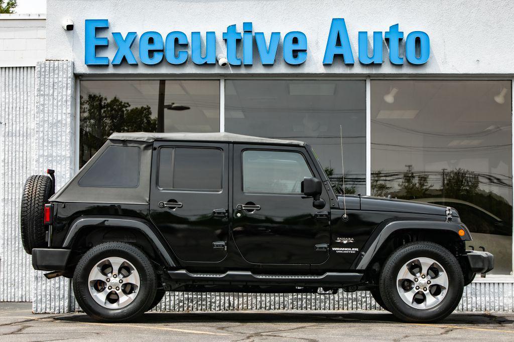 used 2016 Jeep Wrangler Unlimited car, priced at $18,777