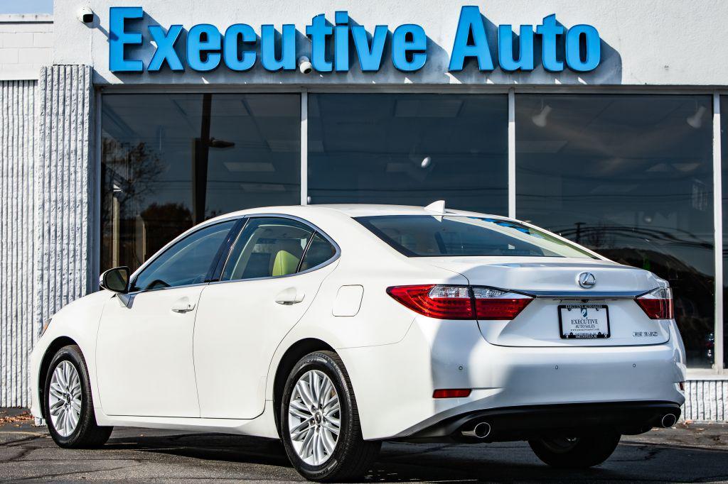 used 2015 Lexus ES 350 car, priced at $20,450