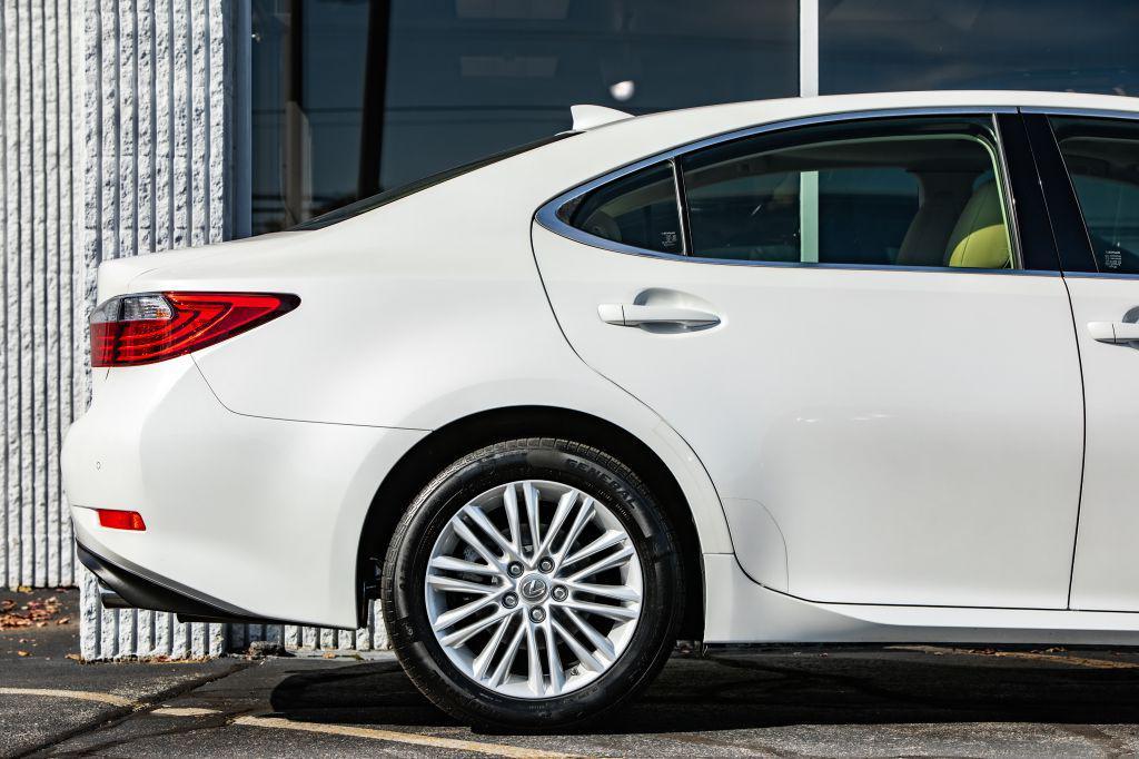 used 2015 Lexus ES 350 car, priced at $20,450