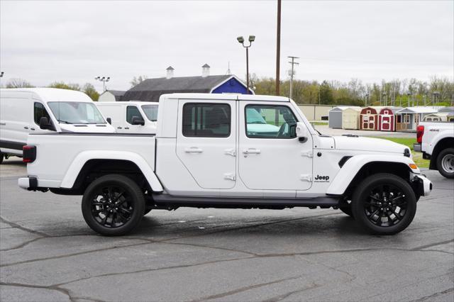 used 2023 Jeep Gladiator car, priced at $43,474