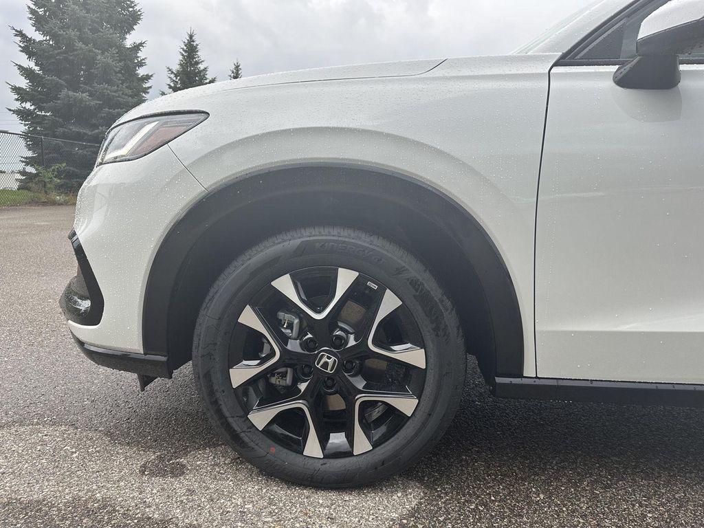 new 2026 Honda HR-V car, priced at $32,444