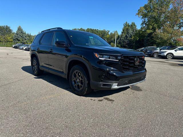 new 2025 Honda Pilot car, priced at $48,200