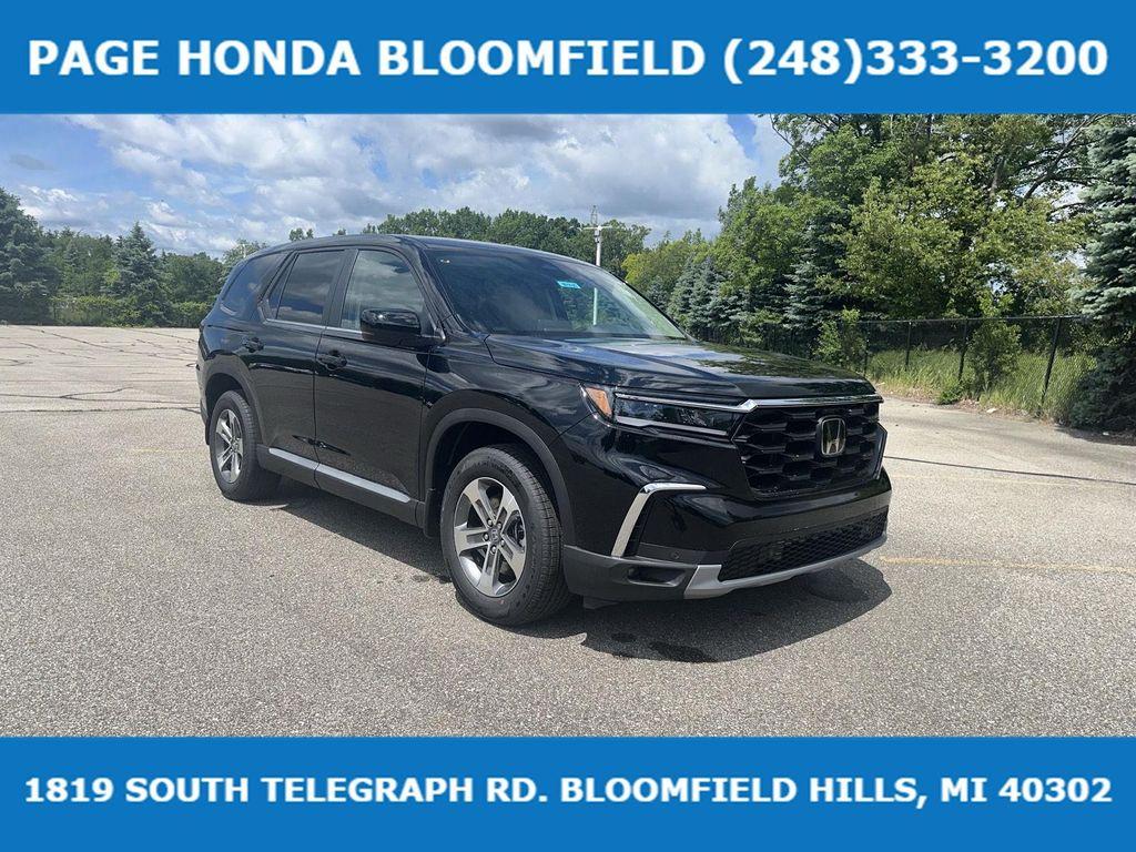 new 2025 Honda Pilot car, priced at $44,944
