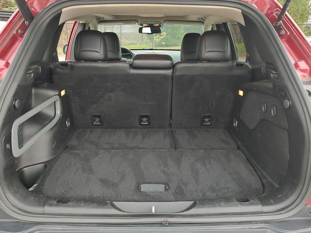 used 2015 Jeep Cherokee car, priced at $7,144