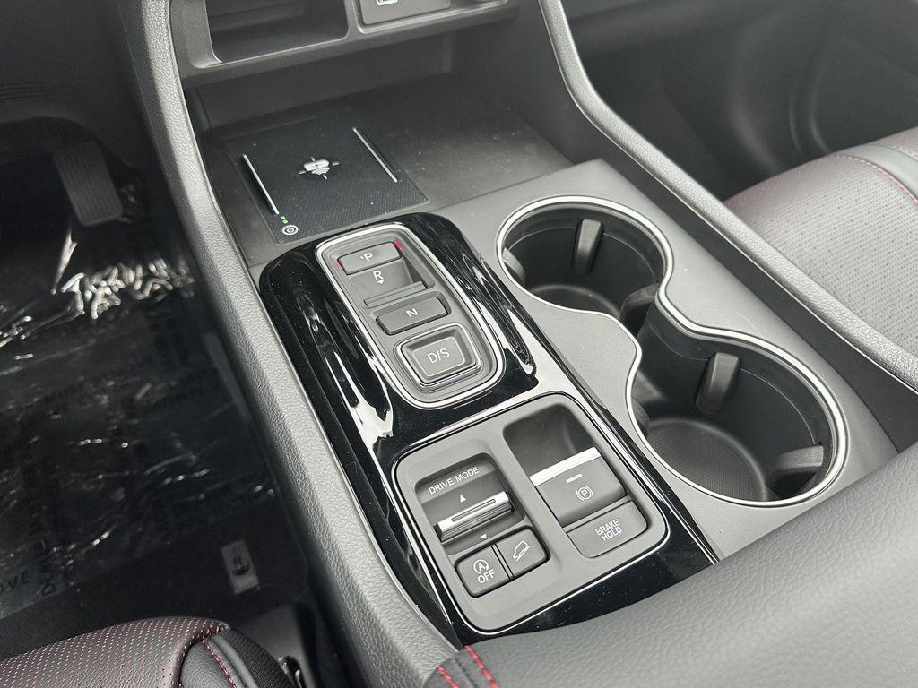 new 2025 Honda Pilot car, priced at $53,644