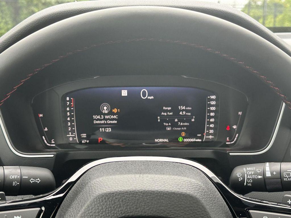 new 2025 Honda Pilot car, priced at $53,644