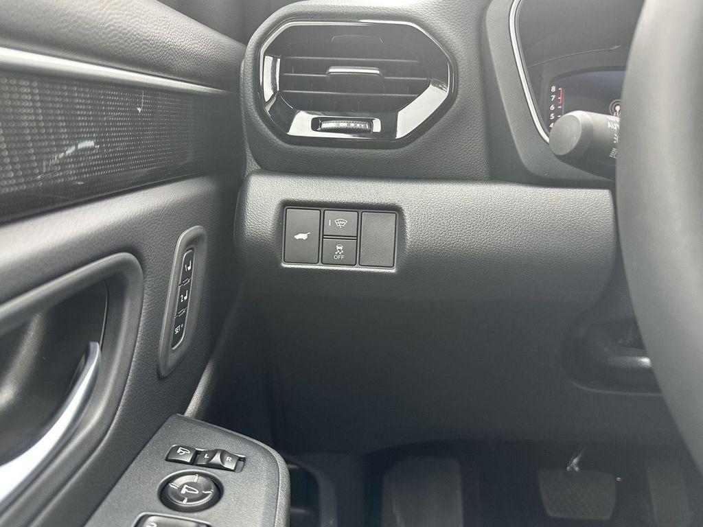 new 2025 Honda Pilot car, priced at $53,644