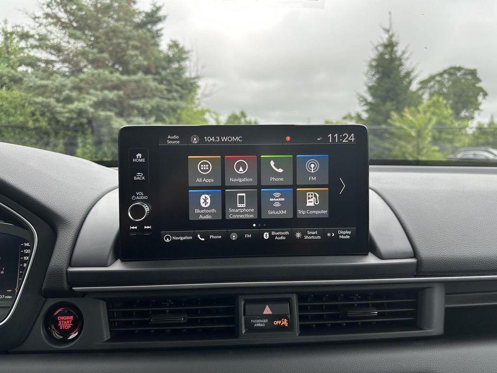 new 2025 Honda Pilot car, priced at $53,644