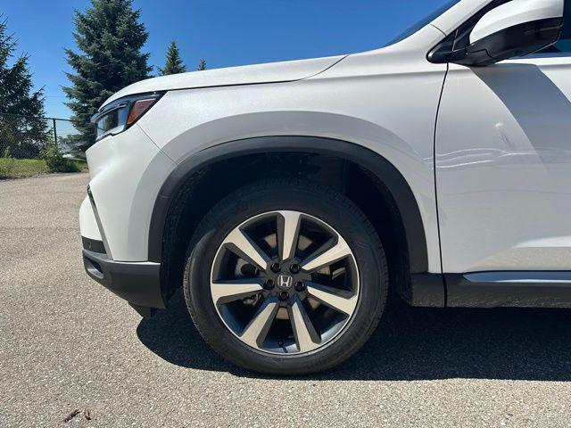 new 2025 Honda Pilot car, priced at $55,505