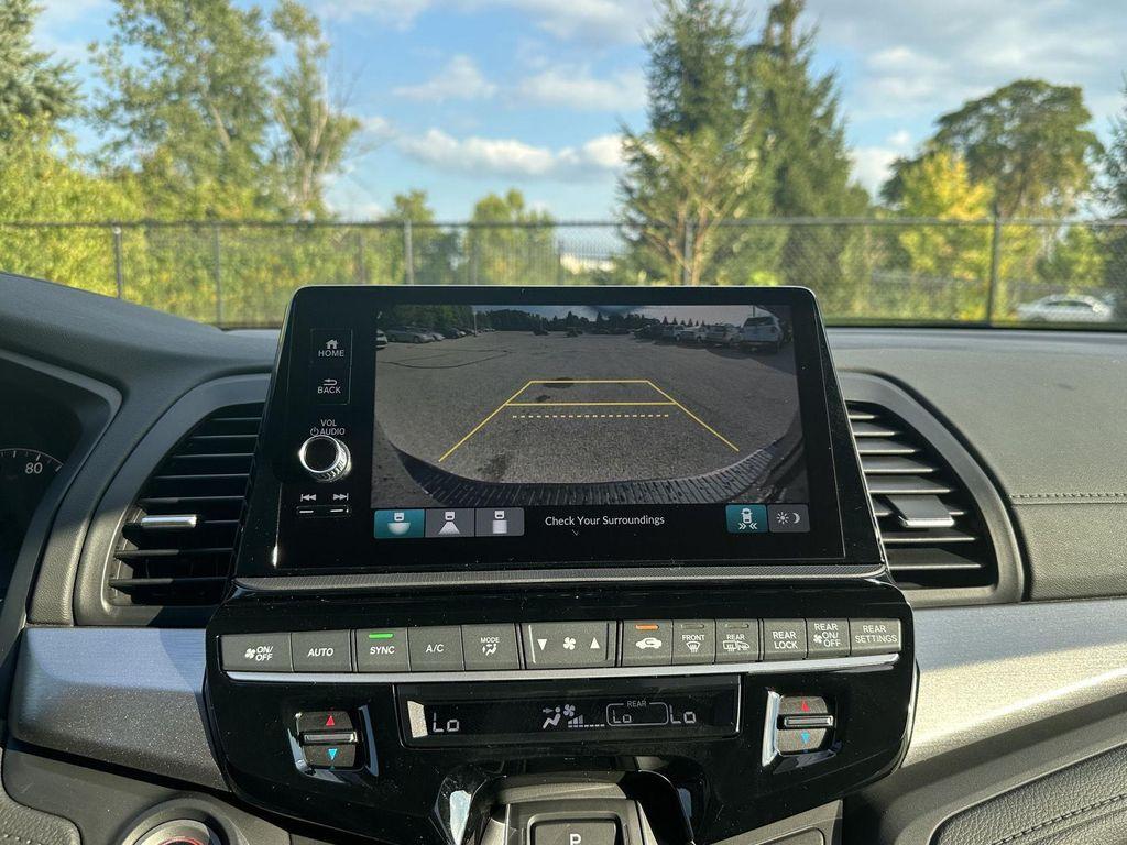 new 2026 Honda Odyssey car, priced at $42,444