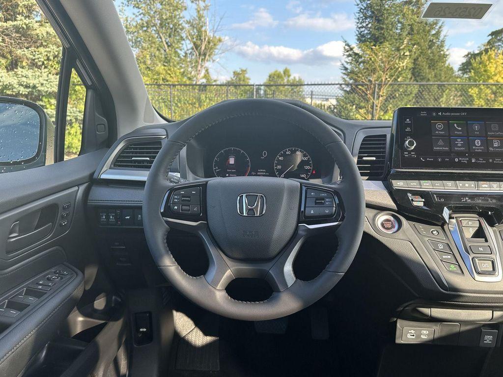 new 2026 Honda Odyssey car, priced at $42,444