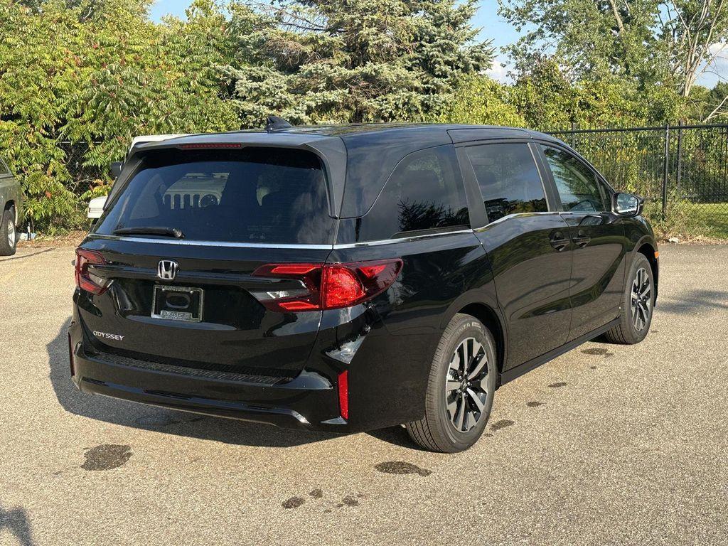 new 2026 Honda Odyssey car, priced at $42,444