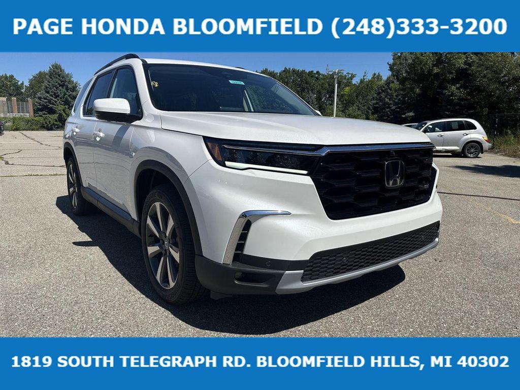 new 2025 Honda Pilot car, priced at $52,844