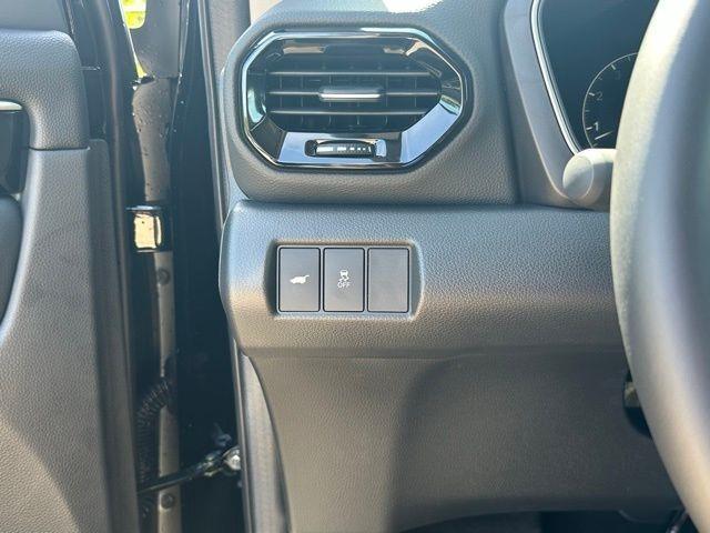 new 2025 Honda Pilot car, priced at $45,344