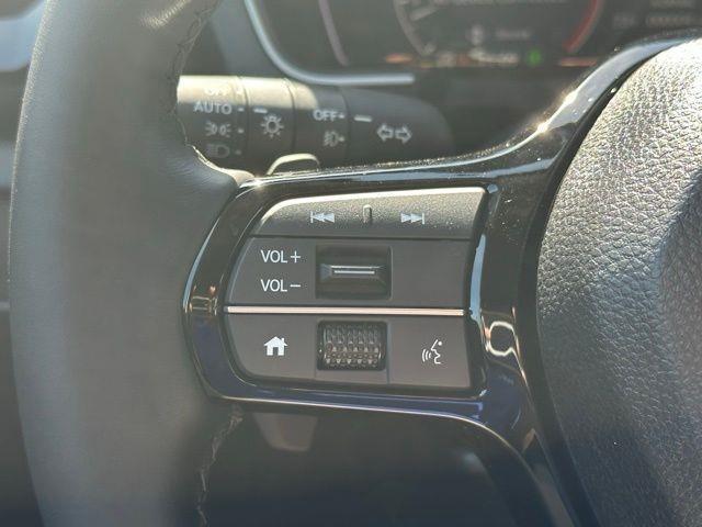 new 2025 Honda Pilot car, priced at $45,344