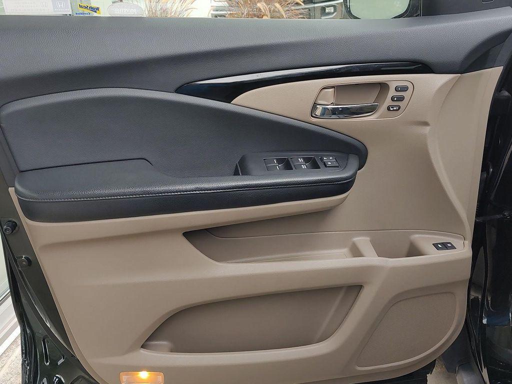 used 2019 Honda Pilot car, priced at $26,944