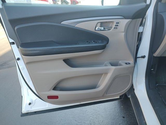 used 2022 Honda Ridgeline car, priced at $27,444