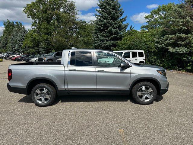 new 2025 Honda Ridgeline car, priced at $41,344