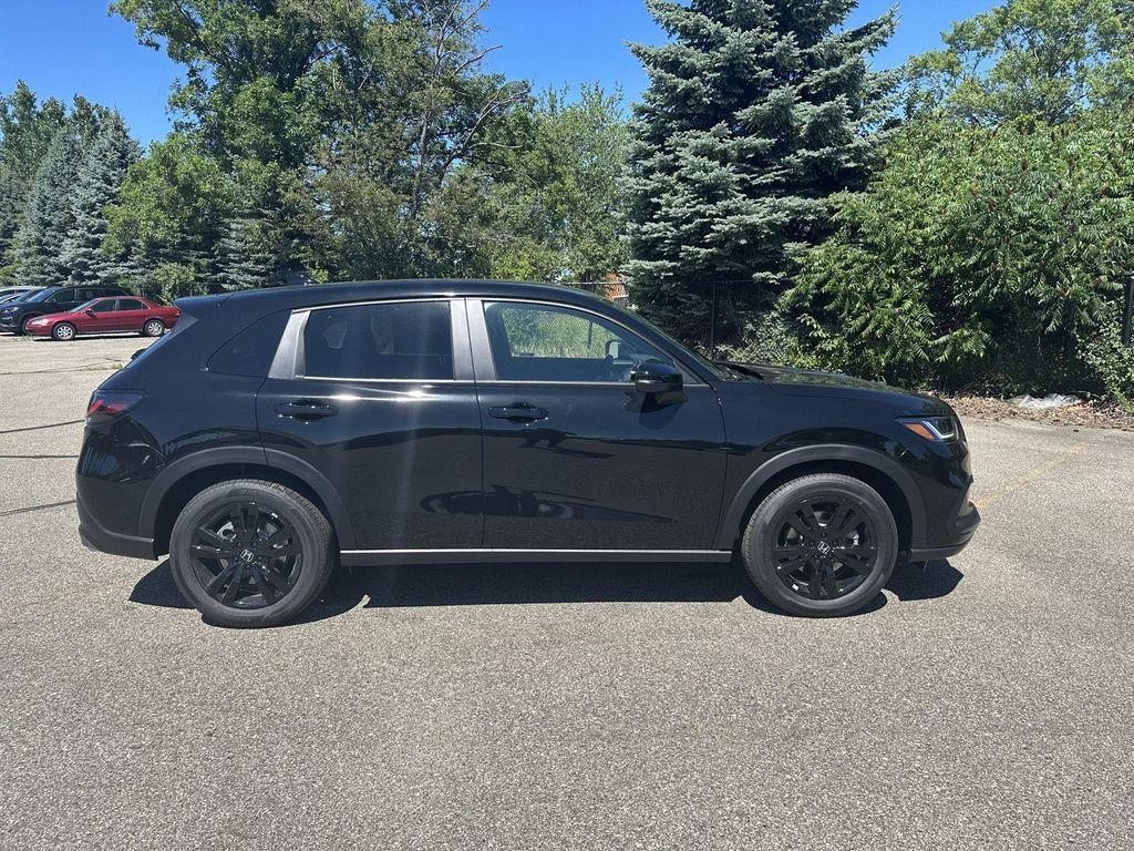 new 2026 Honda HR-V car, priced at $29,944