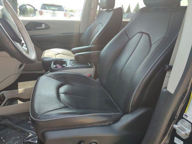 used 2020 Chrysler Pacifica car, priced at $18,544