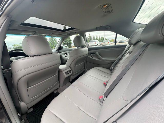 used 2007 Toyota Camry Hybrid car, priced at $8,244
