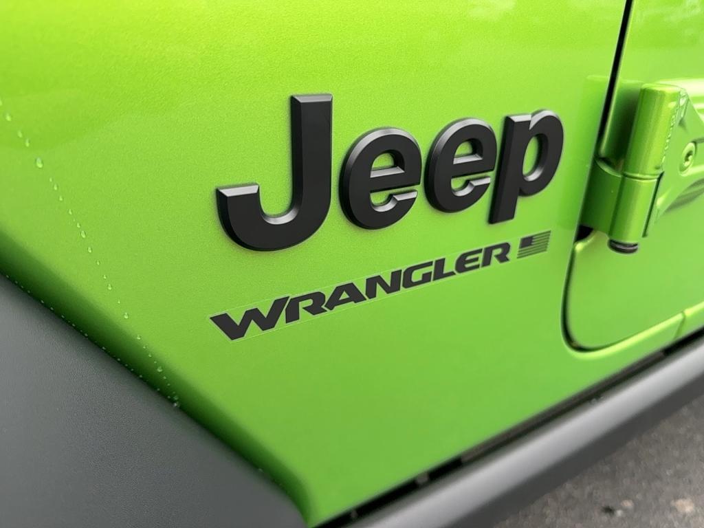 new 2025 Jeep Wrangler car, priced at $50,085