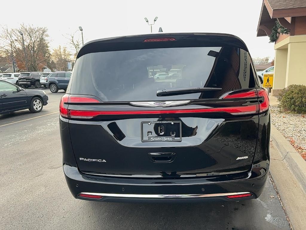 new 2026 Chrysler Pacifica car, priced at $41,788