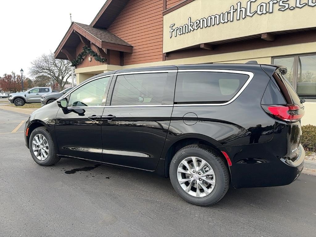 new 2026 Chrysler Pacifica car, priced at $41,788