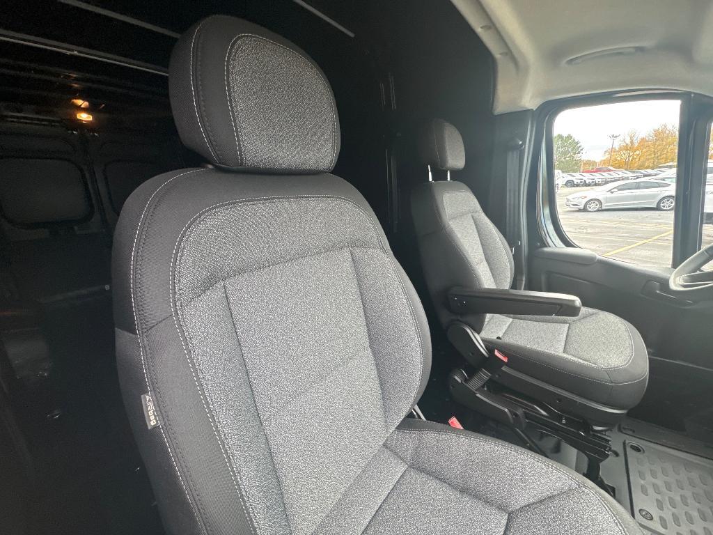new 2025 Ram ProMaster 3500 car, priced at $53,550
