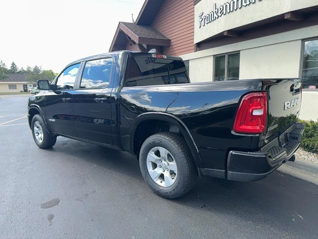 new 2025 Ram 1500 car, priced at $41,564