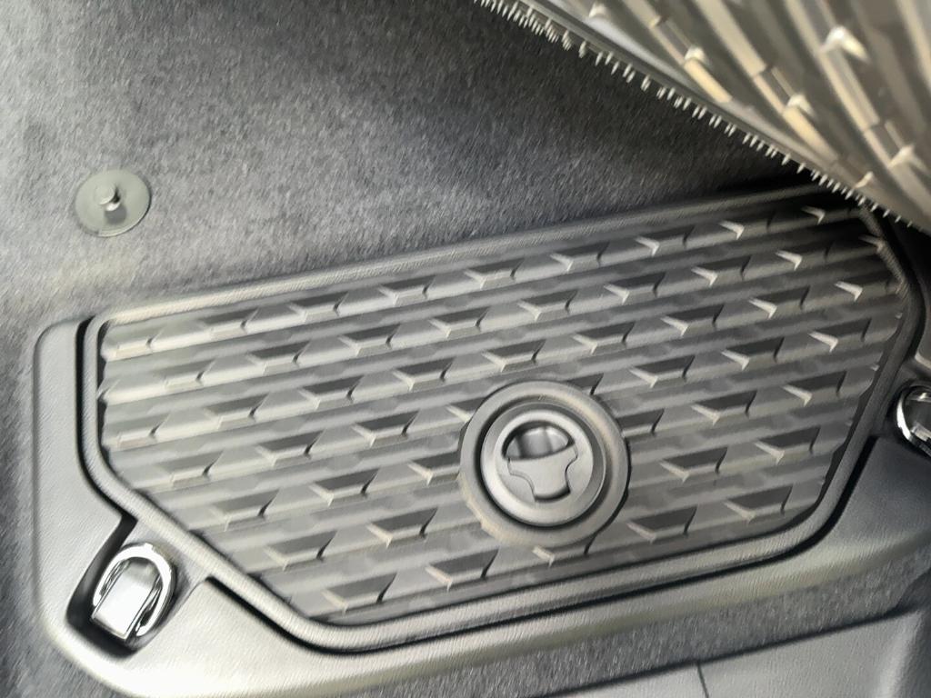 new 2025 Ram 1500 car, priced at $41,564