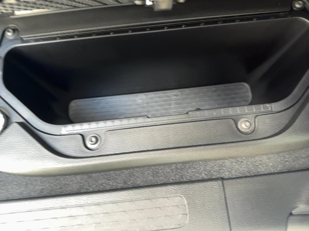 new 2025 Ram 1500 car, priced at $41,564