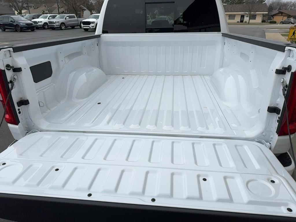 new 2025 Ram 1500 car, priced at $46,417