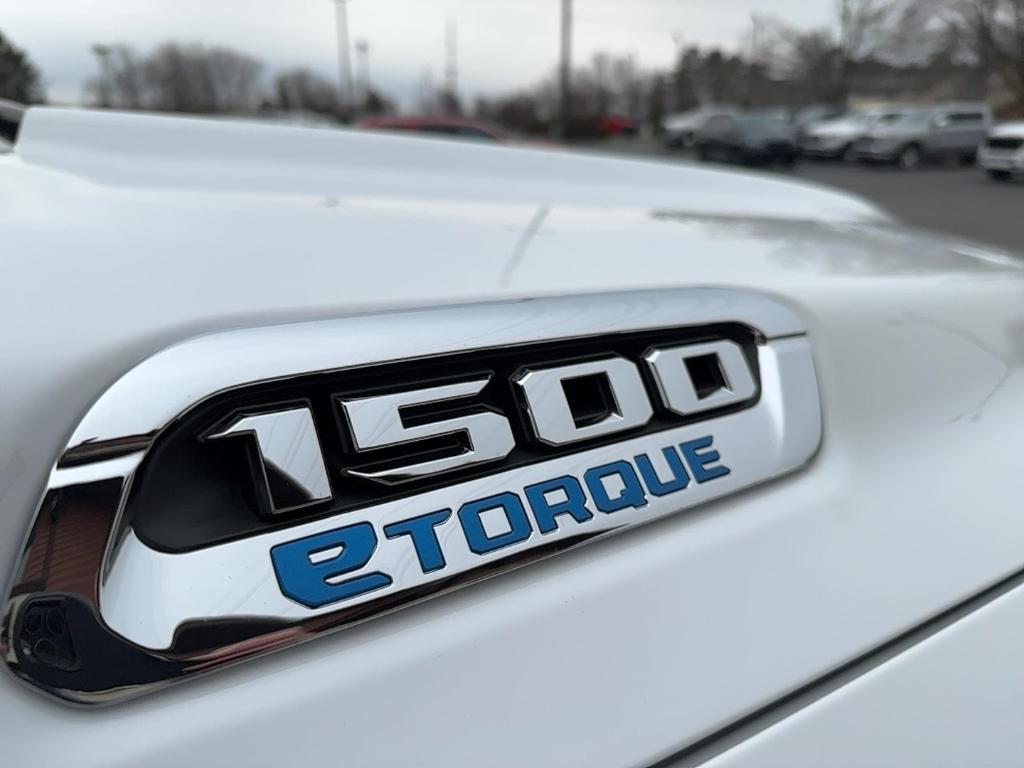 new 2025 Ram 1500 car, priced at $46,417