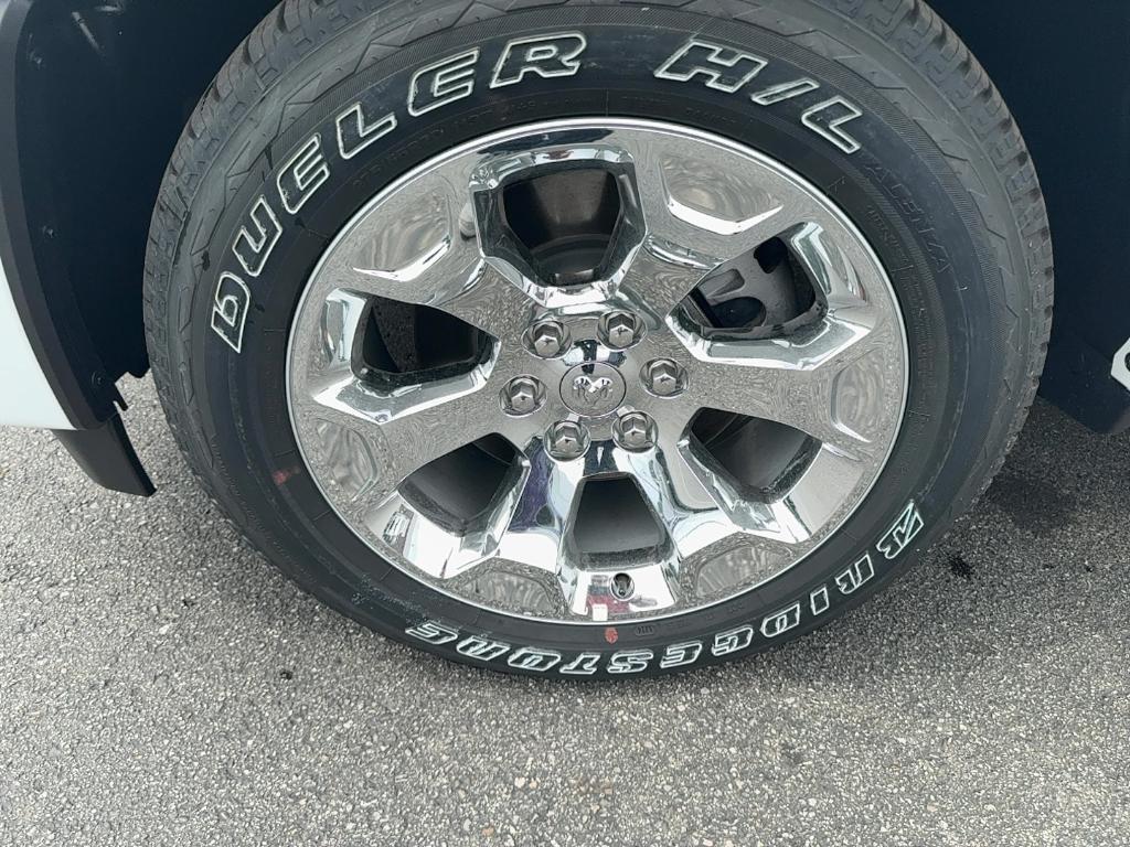 new 2025 Ram 1500 car, priced at $51,879