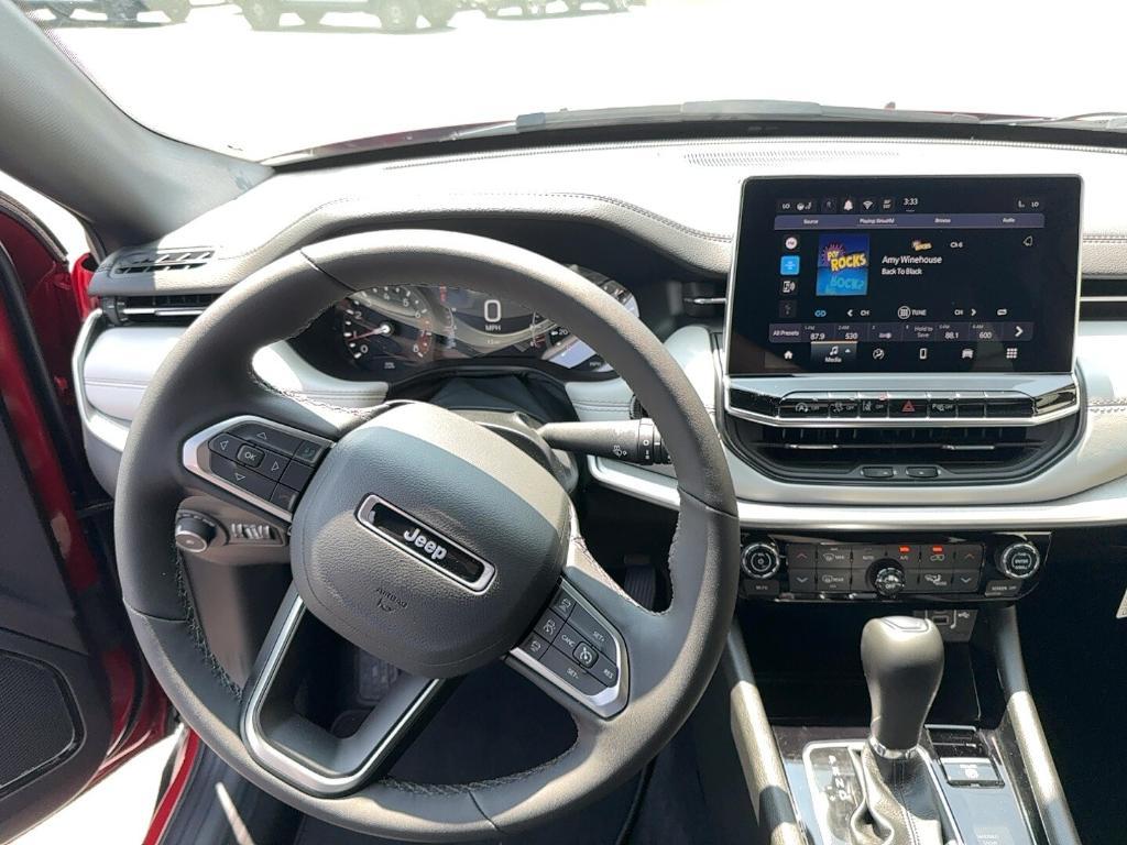 new 2025 Jeep Compass car, priced at $32,993