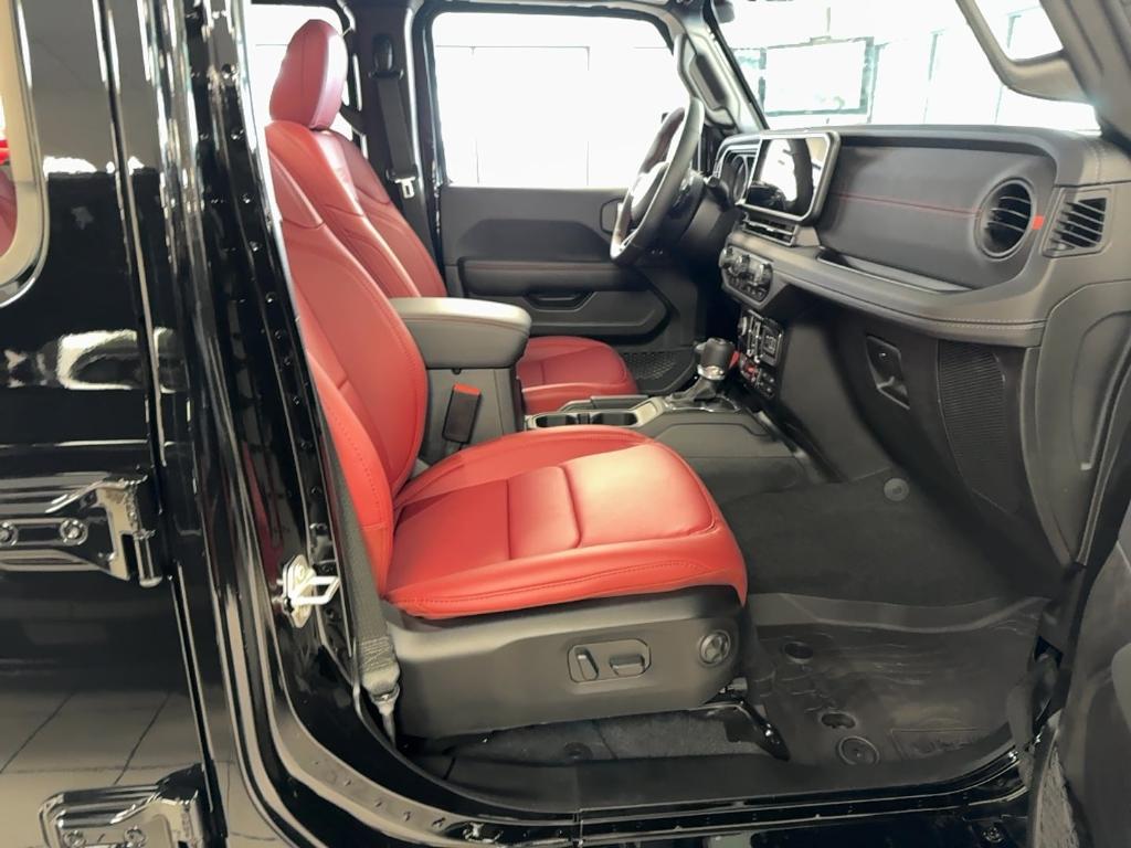 new 2024 Jeep Wrangler car