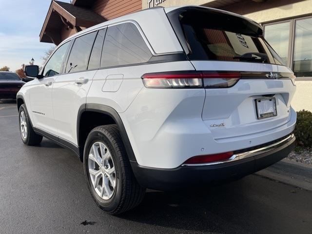 used 2023 Jeep Grand Cherokee car, priced at $33,995