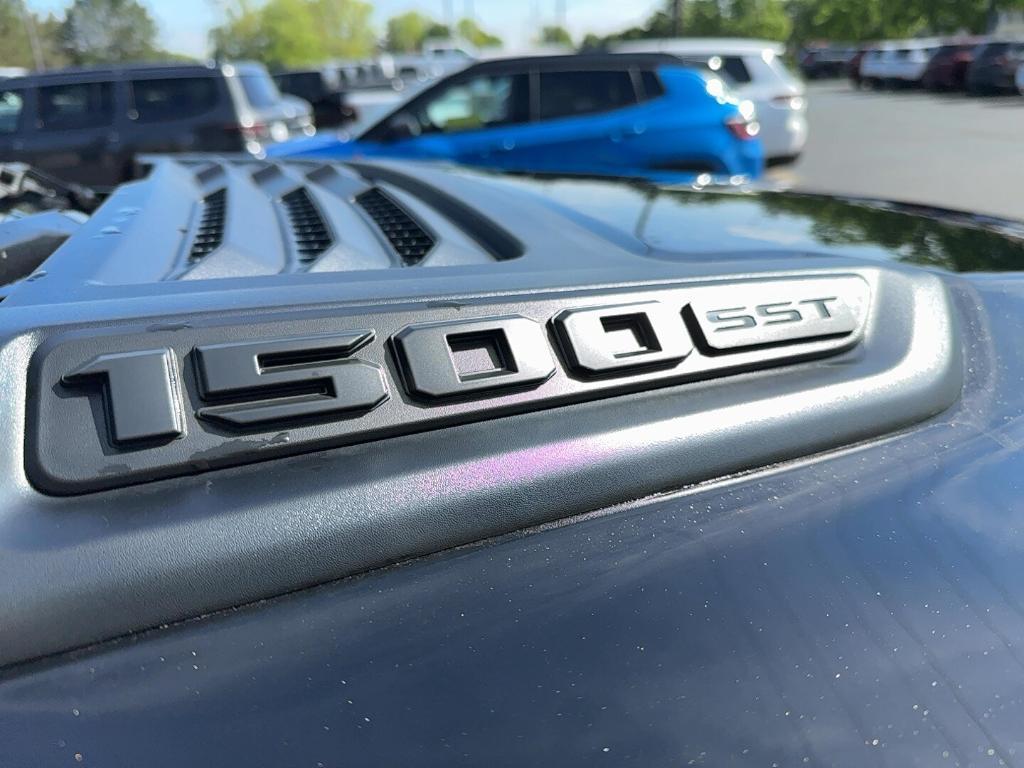 new 2025 Ram 1500 car, priced at $63,721