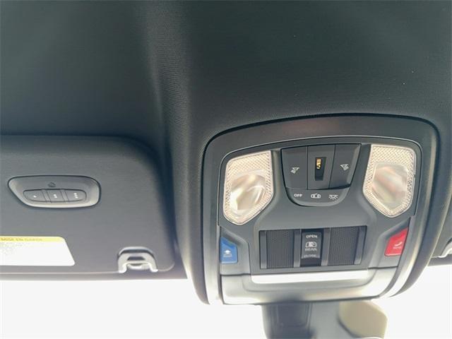 new 2025 Ram 1500 car, priced at $43,662