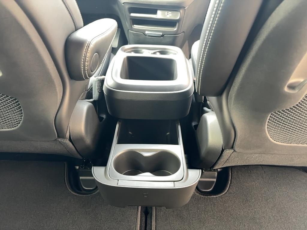 new 2026 Chrysler Pacifica car, priced at $40,227