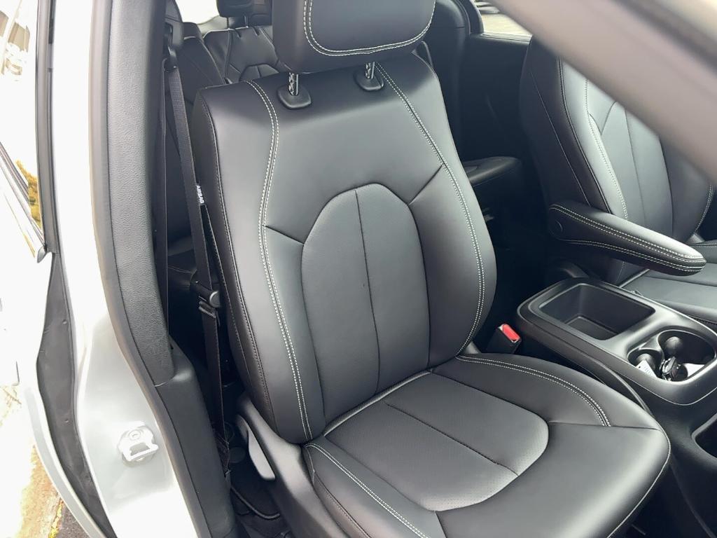 new 2026 Chrysler Pacifica car, priced at $42,211