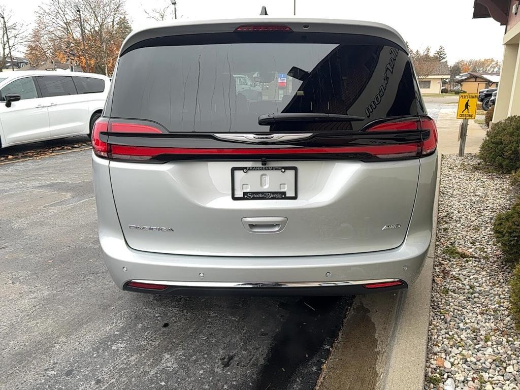 new 2026 Chrysler Pacifica car, priced at $42,211