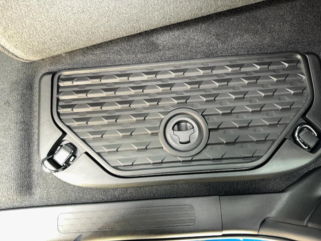 new 2025 Ram 1500 car, priced at $48,877