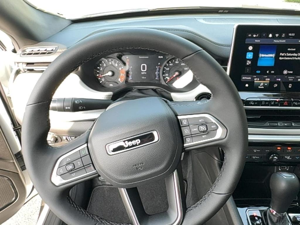 new 2025 Jeep Compass car, priced at $31,398